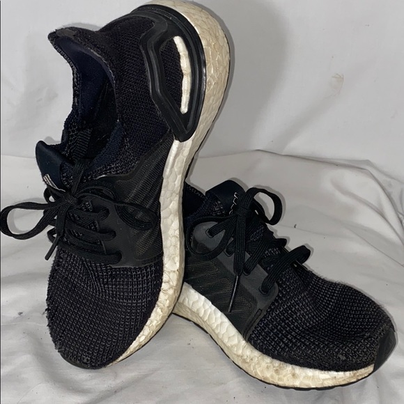 Adidas Ultra Boost 19 J Core Black EF0927 Sz 3.5 - Picture 10 of 11